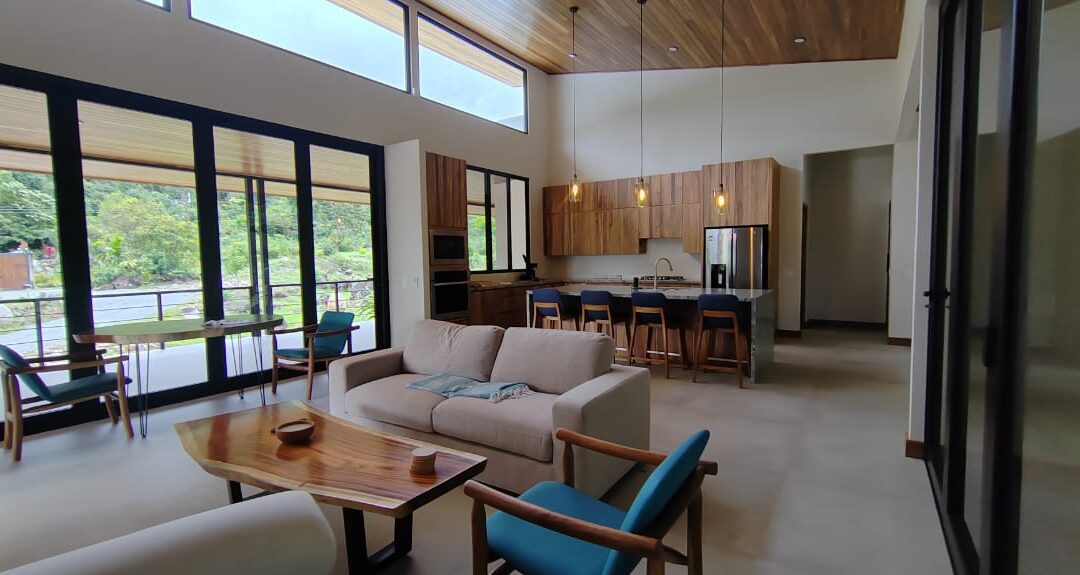 $997,000 USD – Luxury 3 Bedroom Chucuyo Riverfront House on 3 acres #132