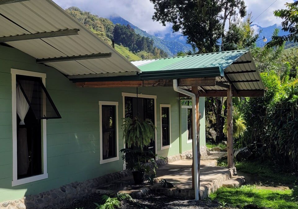 $250,000 USD – 2 BEDROOM 2 BATHROOM HOUSE IN SAN GERARDO DE RIVAS #130